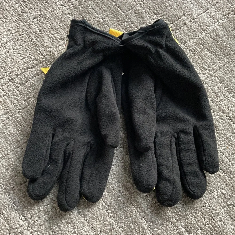 Vera Bradley Quilted Dogwood Gloves M-L